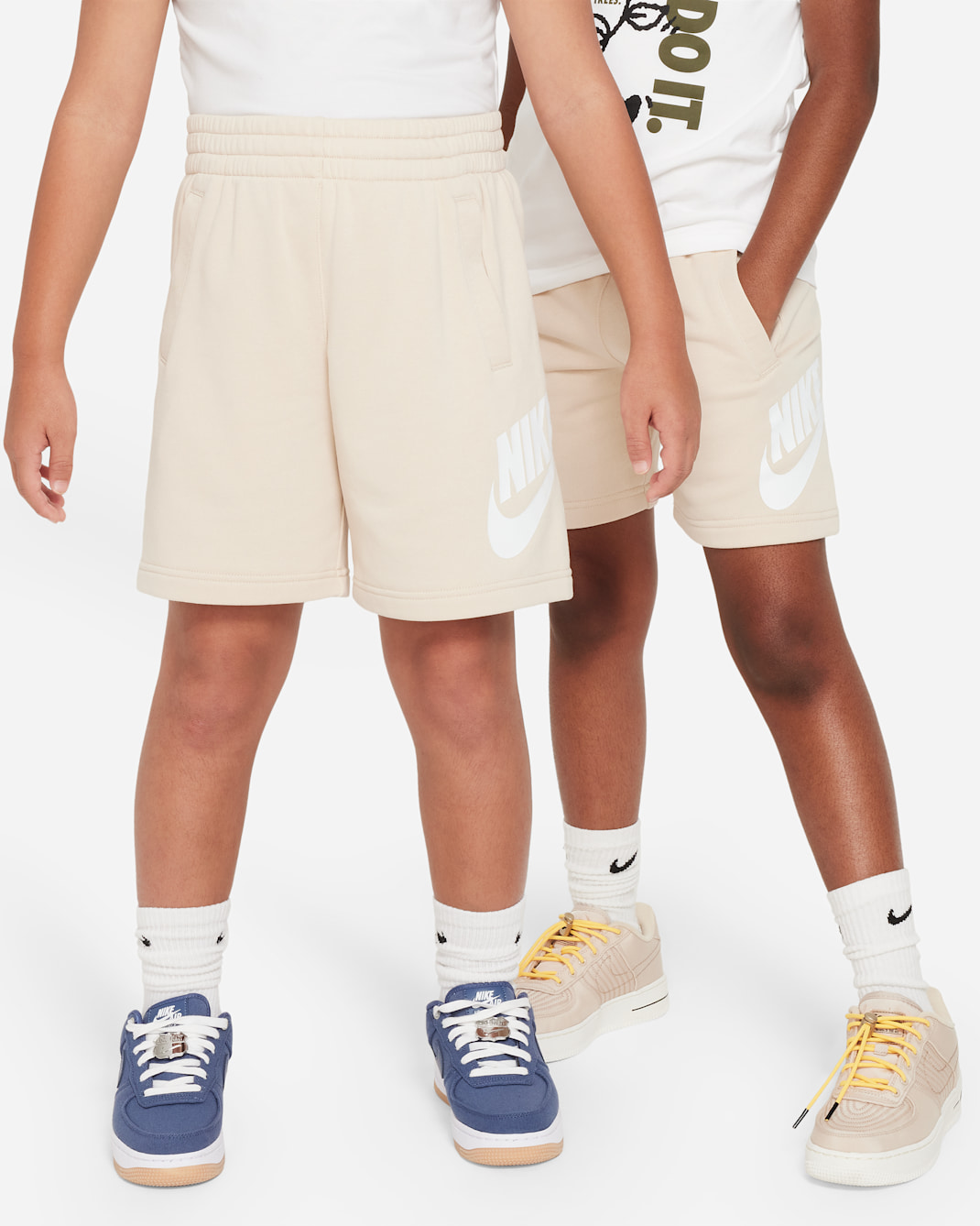 Short en molleton Nike Sportswear Club Fleece pour ado - Sanddrift/Blanc