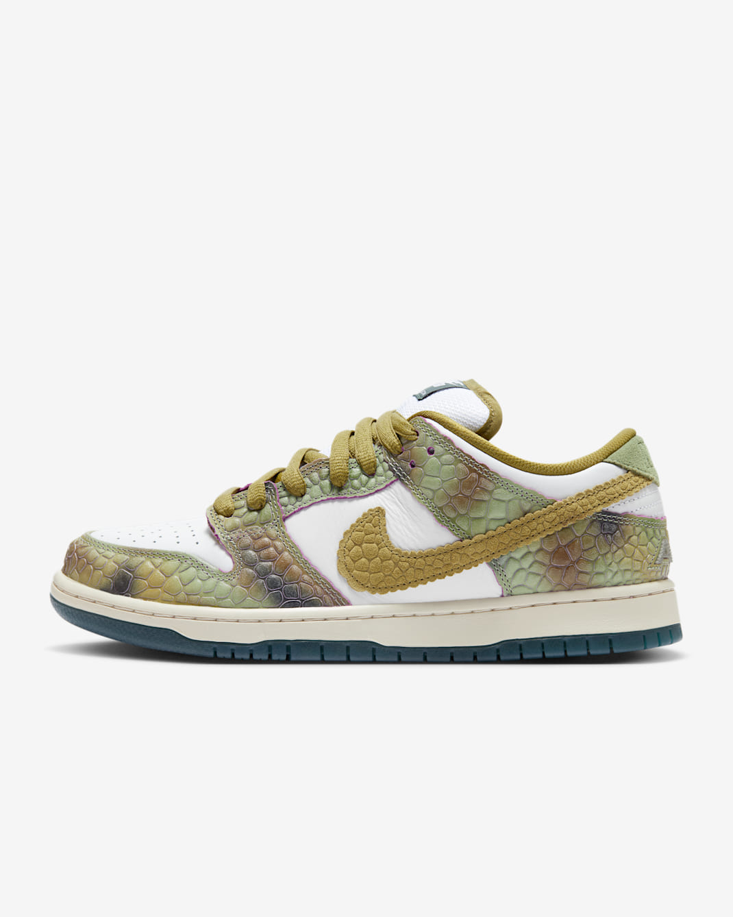 Nike SB Dunk Low Pro Skate Shoes - Oil Green/White/Desert Moss