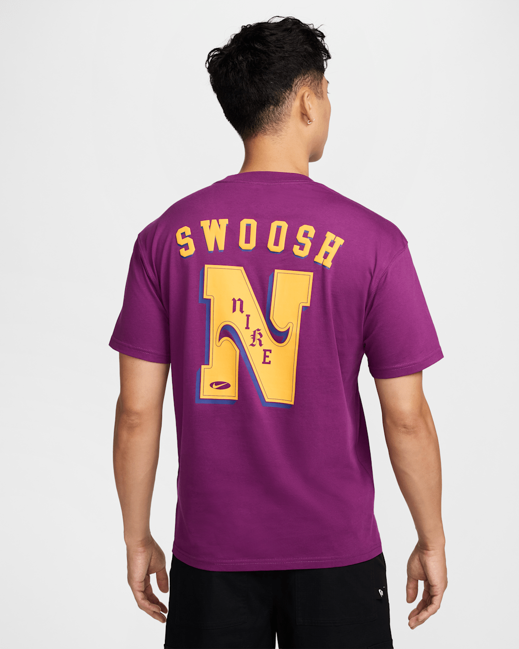 Nike Sportswear Men's Max90 T-Shirt - Viotech