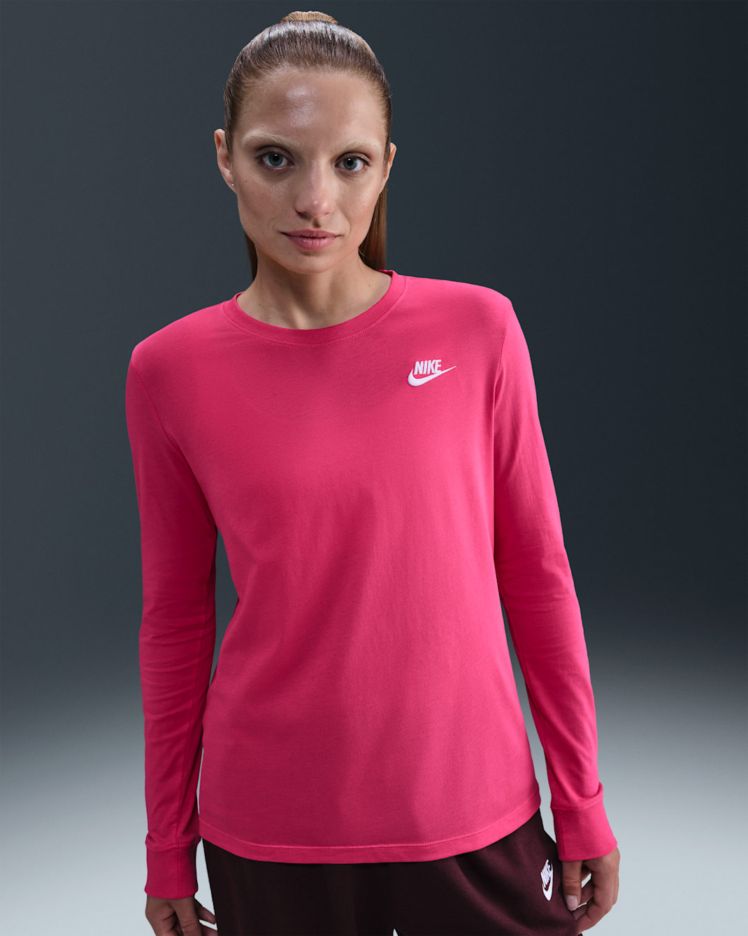 Nike Sportswear Club Women's Long-Sleeve T-Shirt - Rush Pink/White