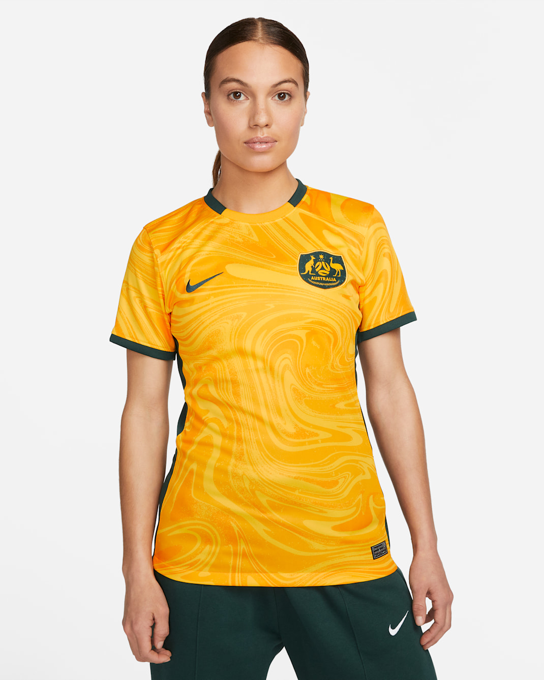 Australia 2023 Stadium 主場女款 Nike Dri-FIT 足球衣 - Varsity Maize/Pro Green/Pro Green