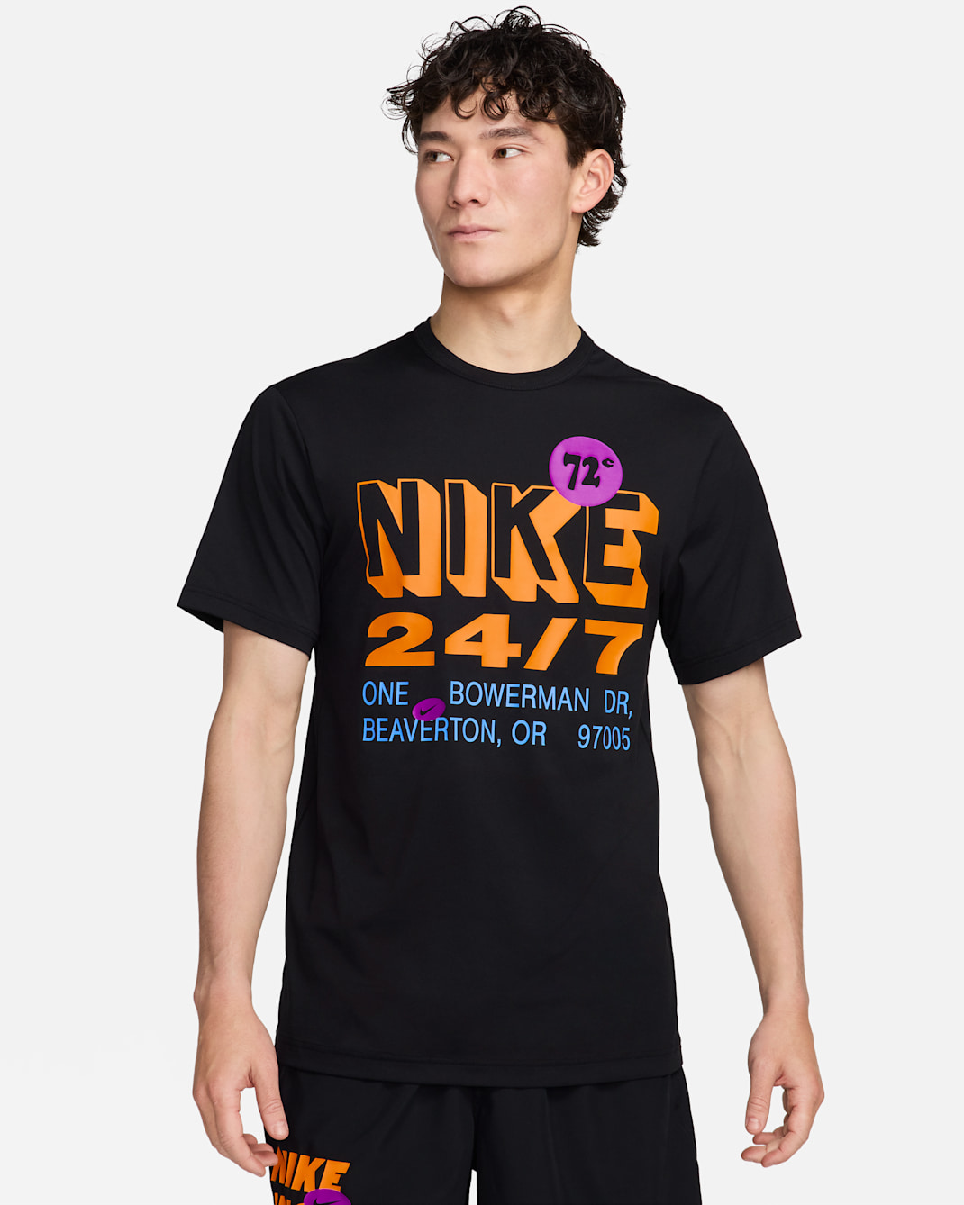 เสื้อฟิตเนสแขนสั้นผู้ชาย Dri-FIT UV Nike Hyverse - ดำ