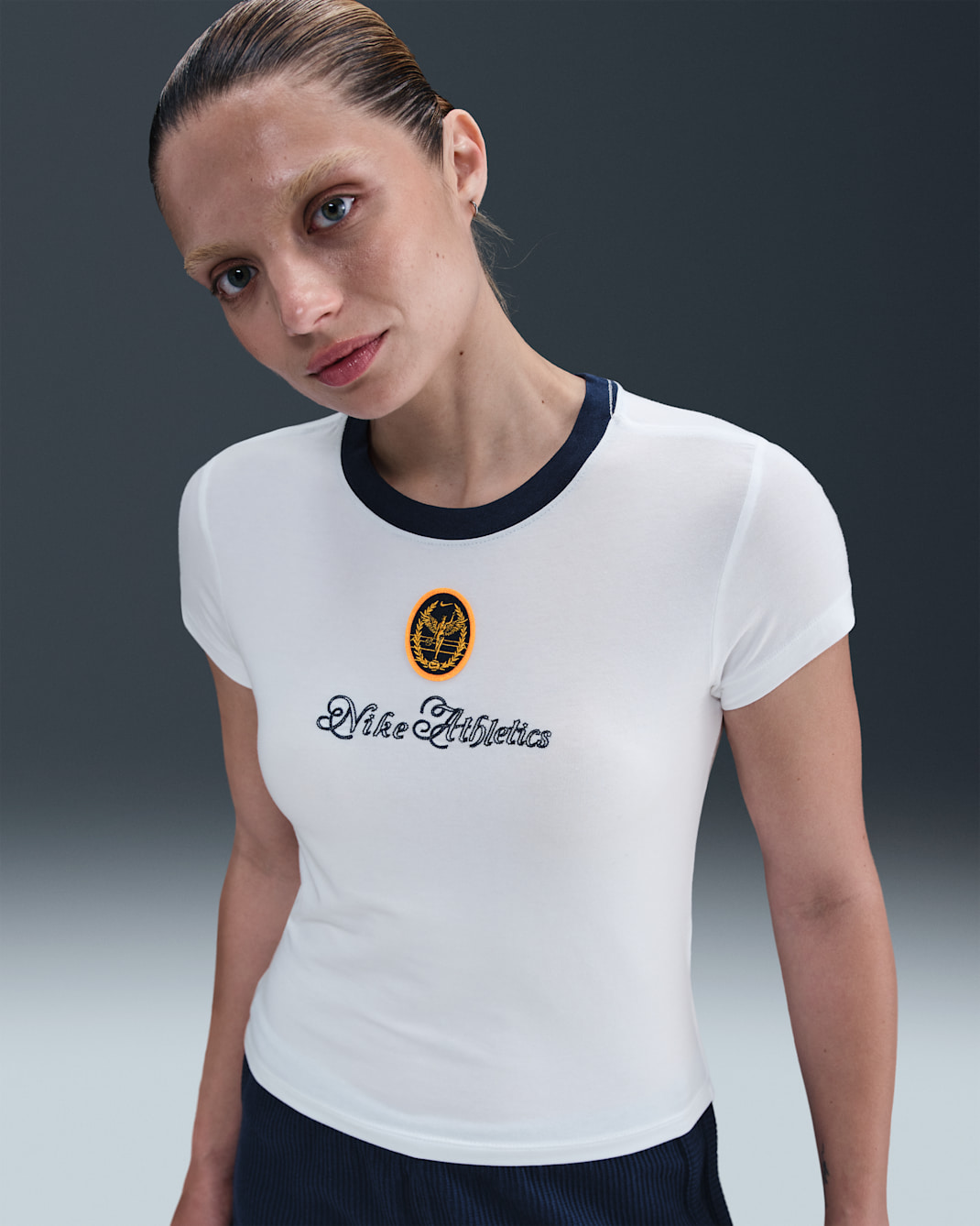 Nike Sportswear Chill Knit Women's Slim Cropped Graphic T-Shirt - White/Midnight Navy/Midnight Navy