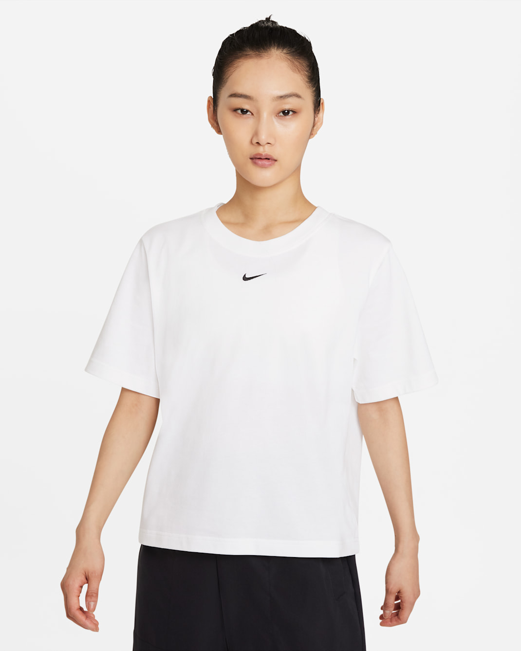 Nike Sportswear Essential Women's Boxy T-Shirt - White/Black