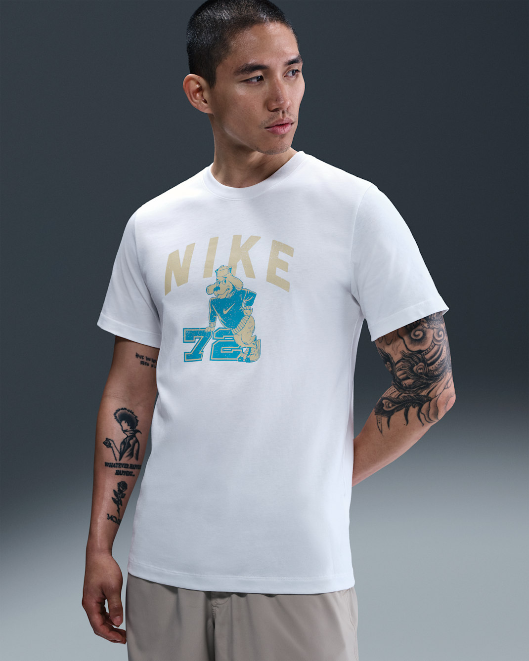 Nike 男款健身 T 恤 - Summit White