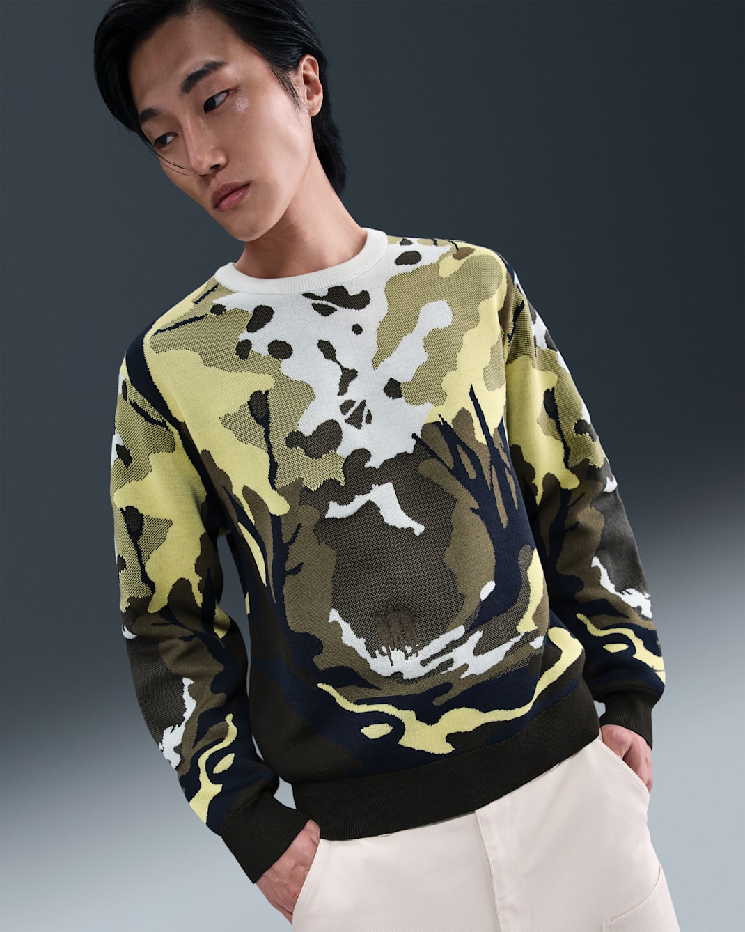 Nike Life Men's Wilderness Sweater - Sail/Soft Yellow