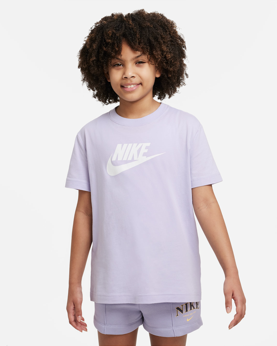 Nike Sportswear Older Kids' (Girls') T-Shirt - Oxygen Purple/White