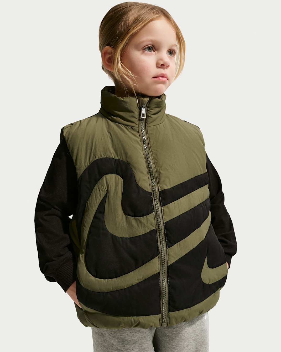 나이키 스포츠웨어 리틀키즈 스우시 퀼팅 베스트 - 미디엄 올리브