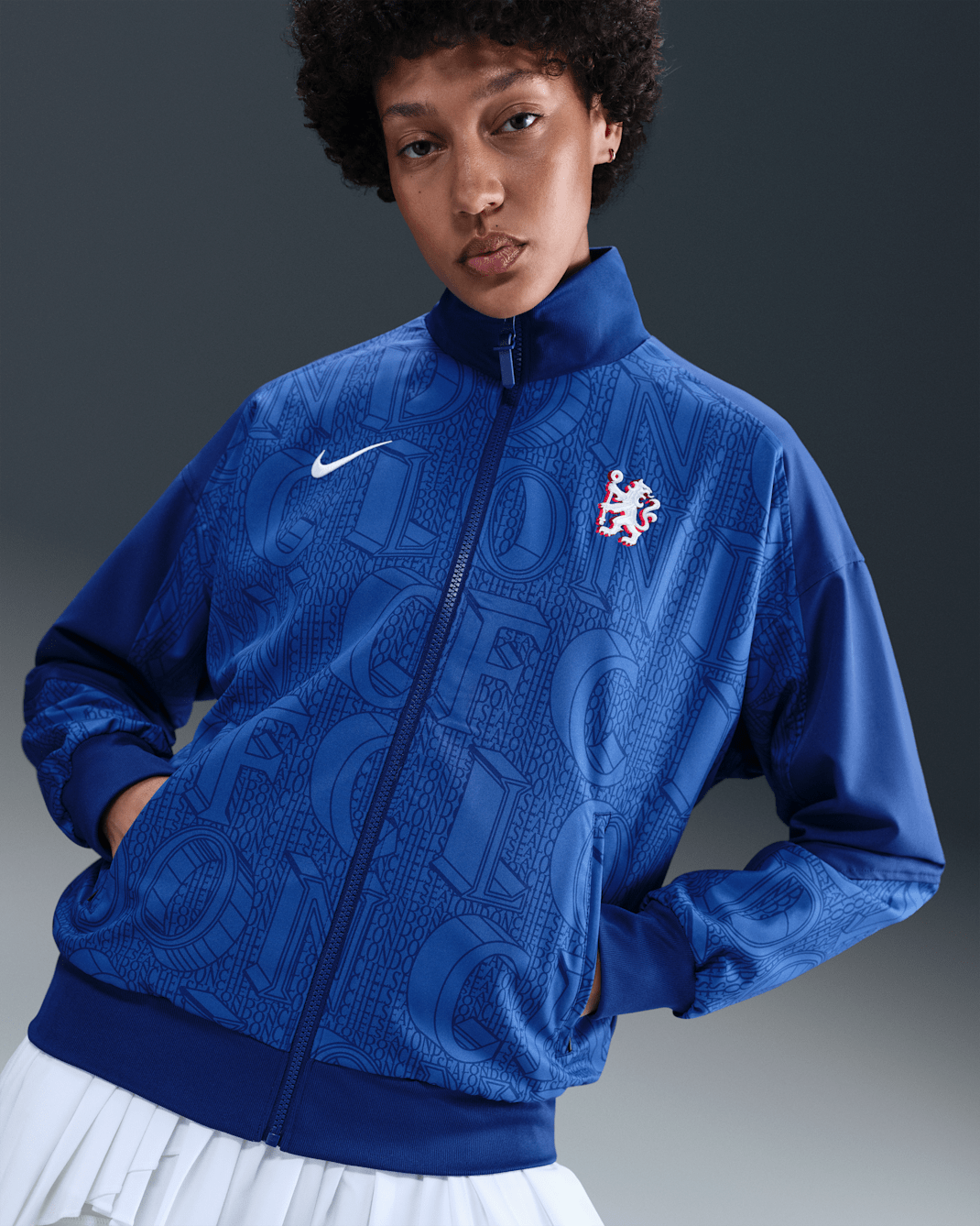 Chelsea F.C. Strike Women's Nike Dri-FIT Football Anthem Jacket - Rush Blue/Game Royal/White