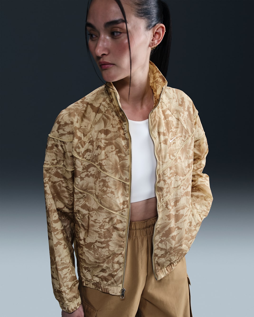 ナイキ スポーツウェア ウィンドランナー ウィメンズ ルーズ UV プロテクション ウーブン フルジップ プリント ジャケット - チームゴールド