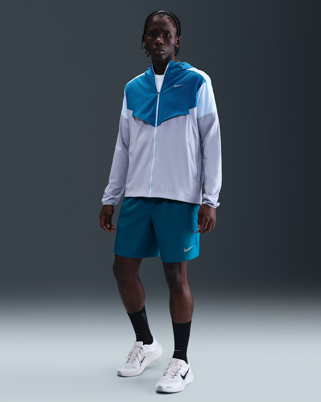 Calções de running forrados com slips de 18 cm Dri-FIT Nike Challenger para homem - Verde Abyss