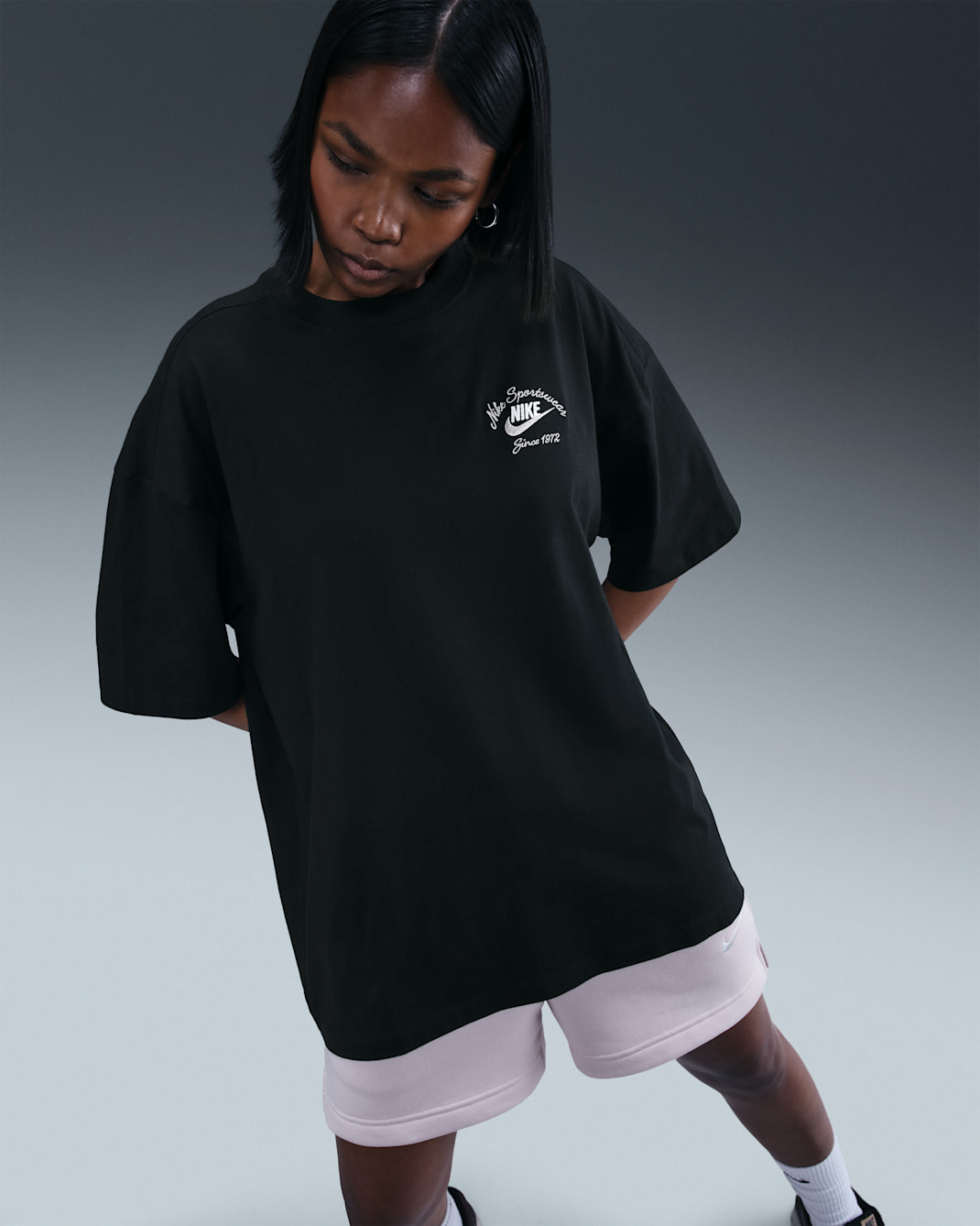 Nike Sportswear Women's Oversized T-Shirt - Black