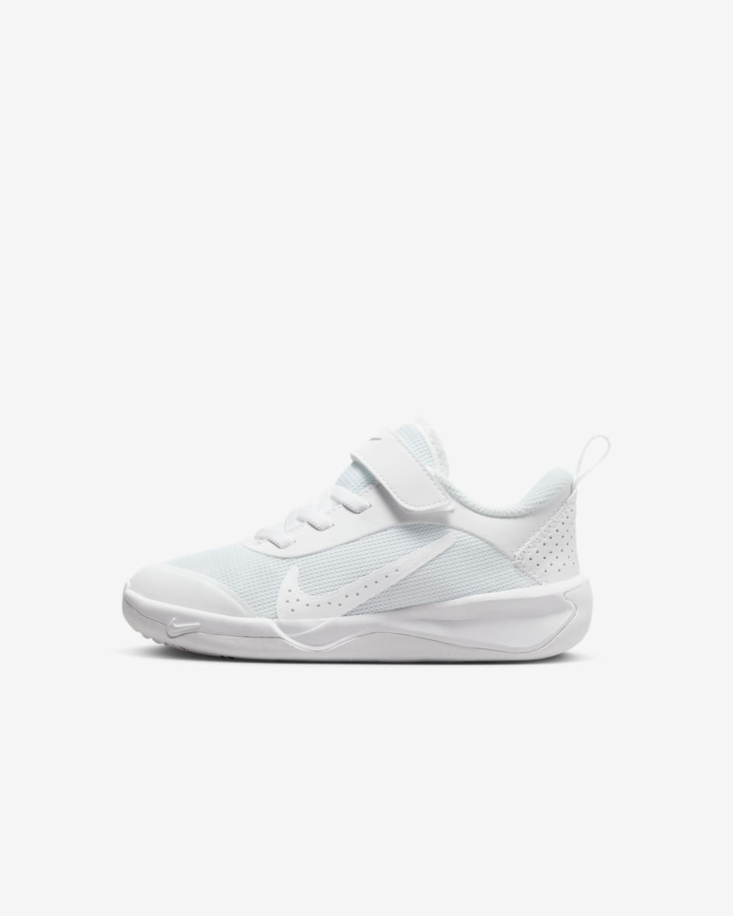 Nike Omni Multi-Court Younger Kids' Shoes - White/Pure Platinum/White