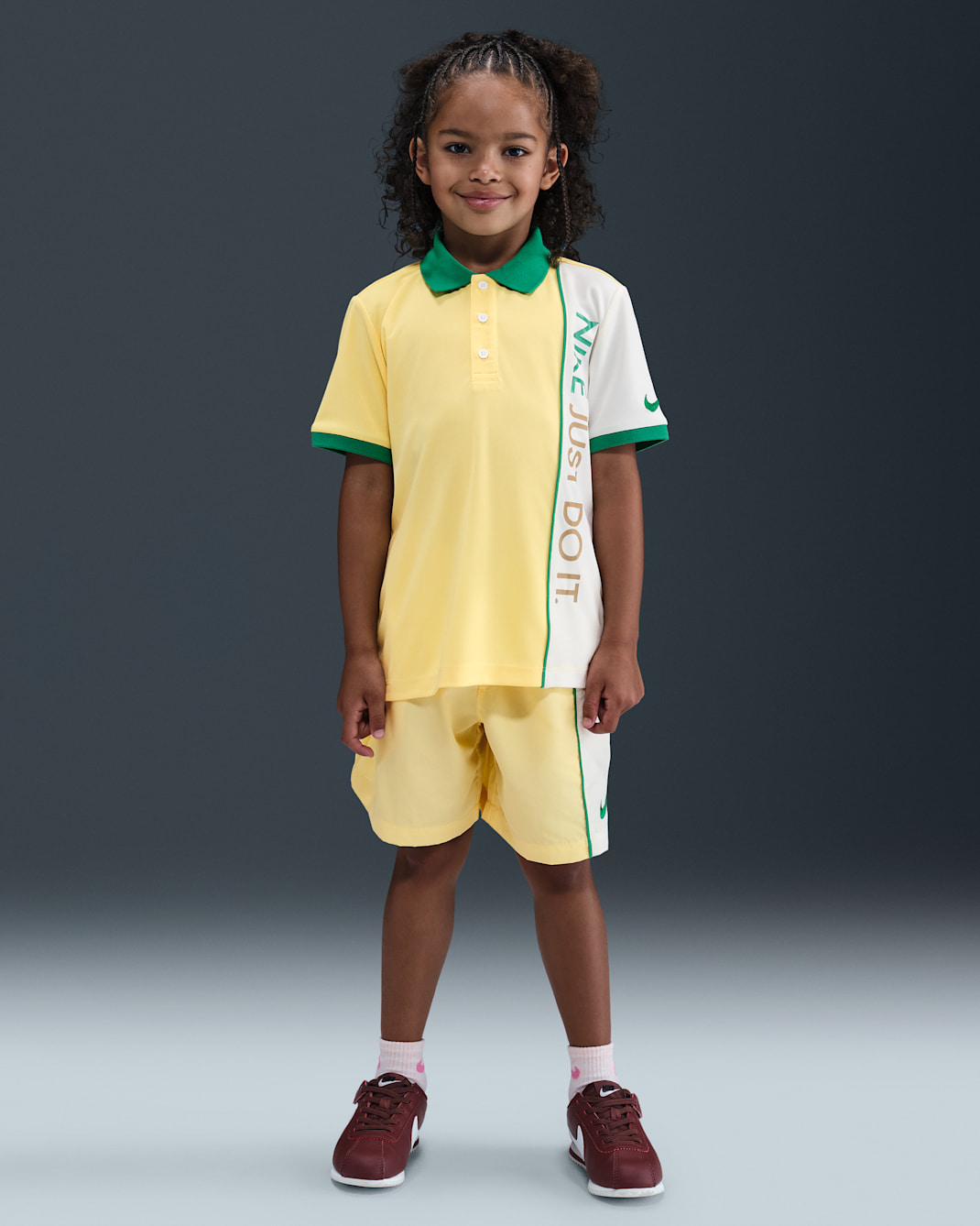 Conjunto de scooter de dos piezas para niños de preescolar Nike Red Dri-FIT - Verde estadio
