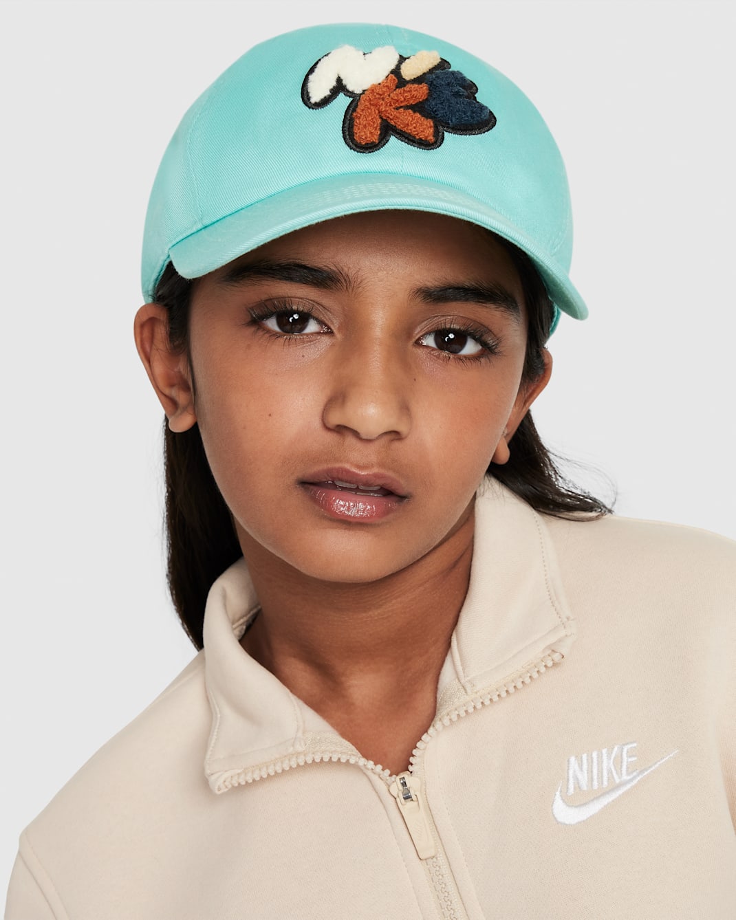 Nike Club Older Kids' Cap - Emerald Rise/Armoury Navy