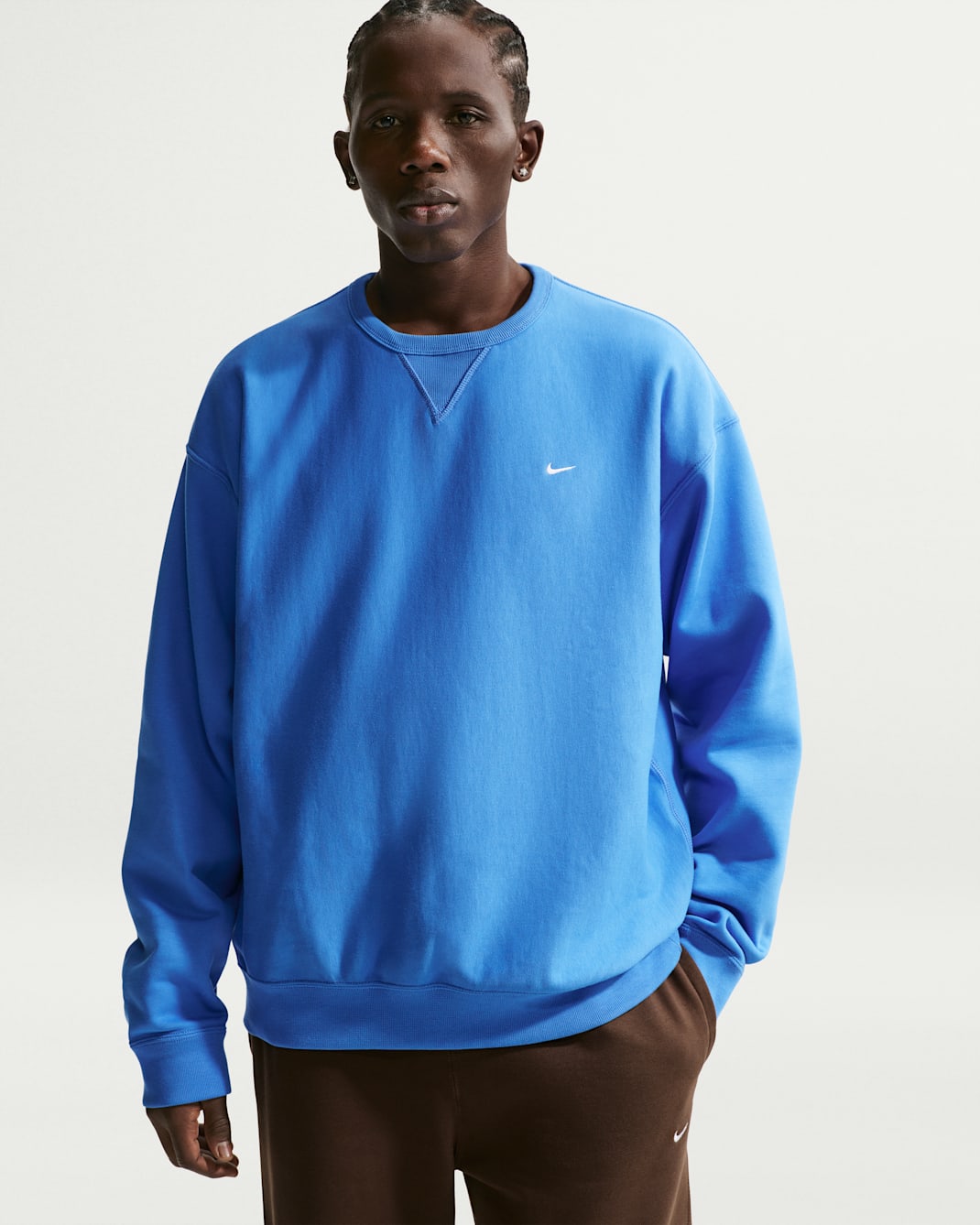 Pánská flísová mikina Nike Solo Swoosh s kulatým výstřihem - Blue Crystal/Bílá