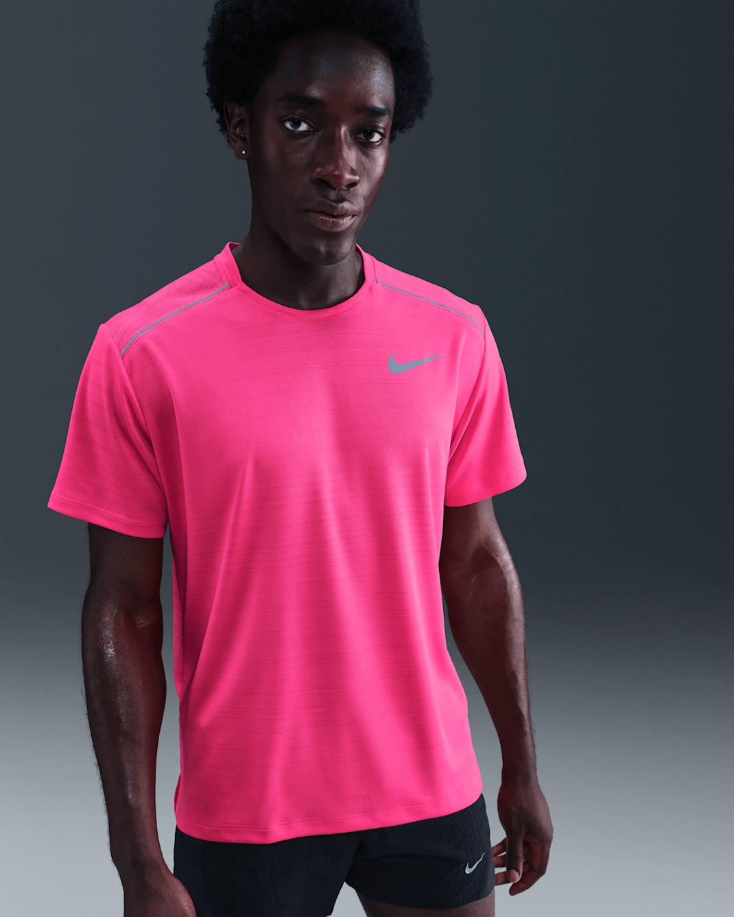 Nike Miler Men's Short-Sleeve Running Top - Hyper Pink