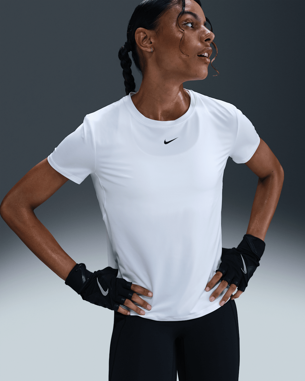 Nike One Classic Women's Dri-FIT Short-Sleeve Top - White/Black