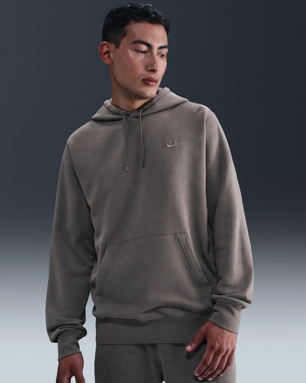 Sudadera con gorro de tejido Fleece prelavada para hombre Nike Sportswear Club - Cueva/Cueva