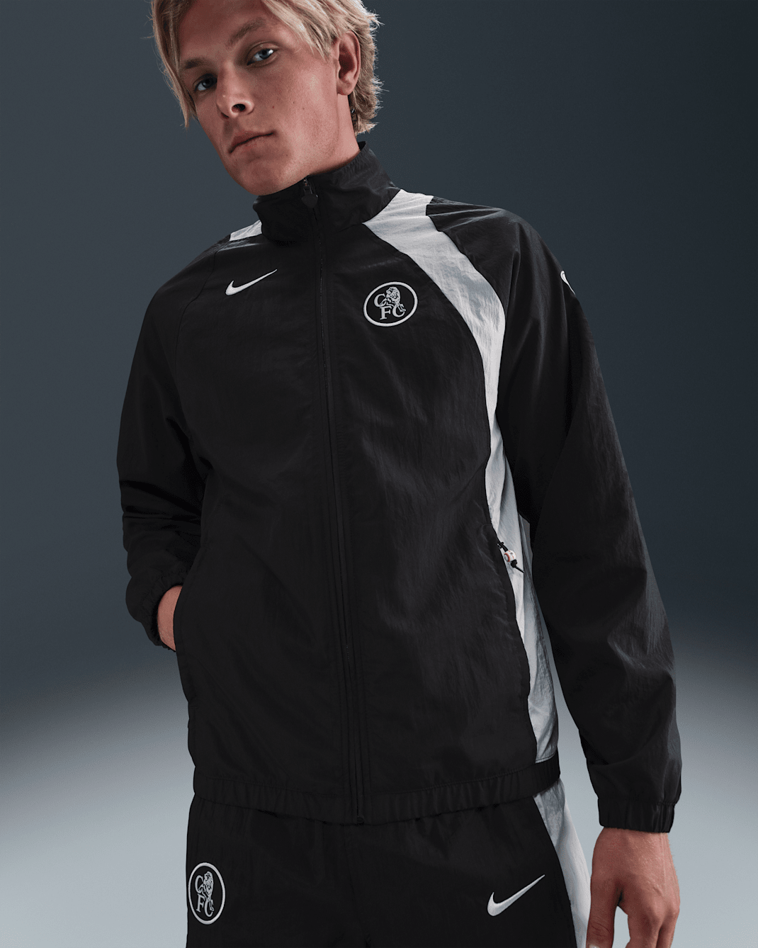 Chelsea F.C. Men's Nike Football Total 90 Football Tracksuit Jacket - Black/Field Silver/Field Silver