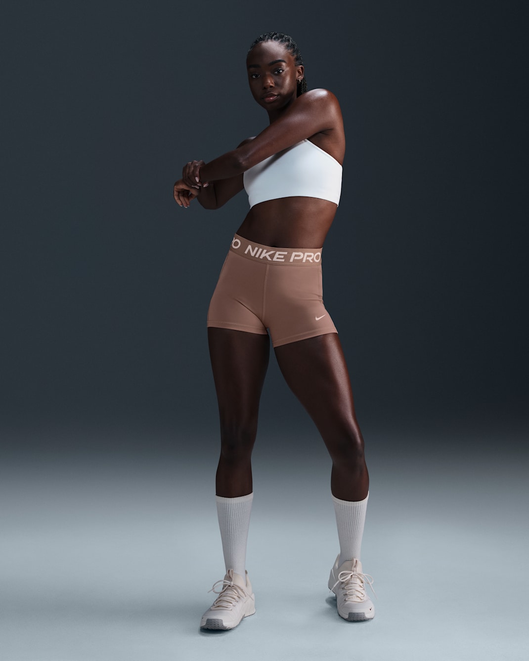 Nike Pro Leak Protection: Period Malles ciclistes de cintura mitjana de 8 cm - Dona - Desert Dust/Particle Beige