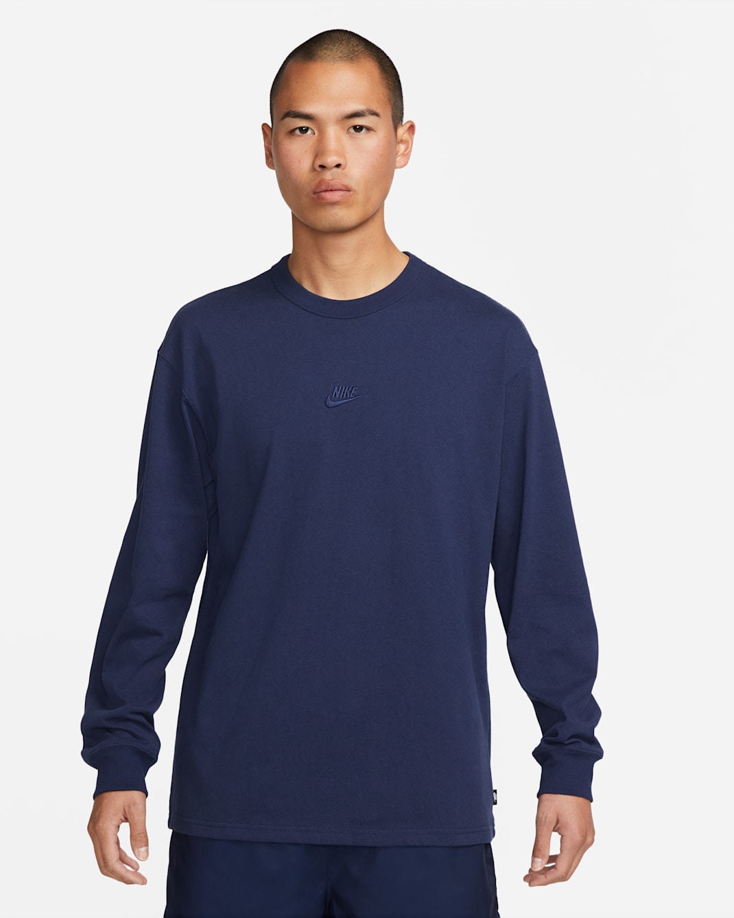 Nike Sportswear Premium Essentials Men's Long-Sleeve T-Shirt - Midnight Navy