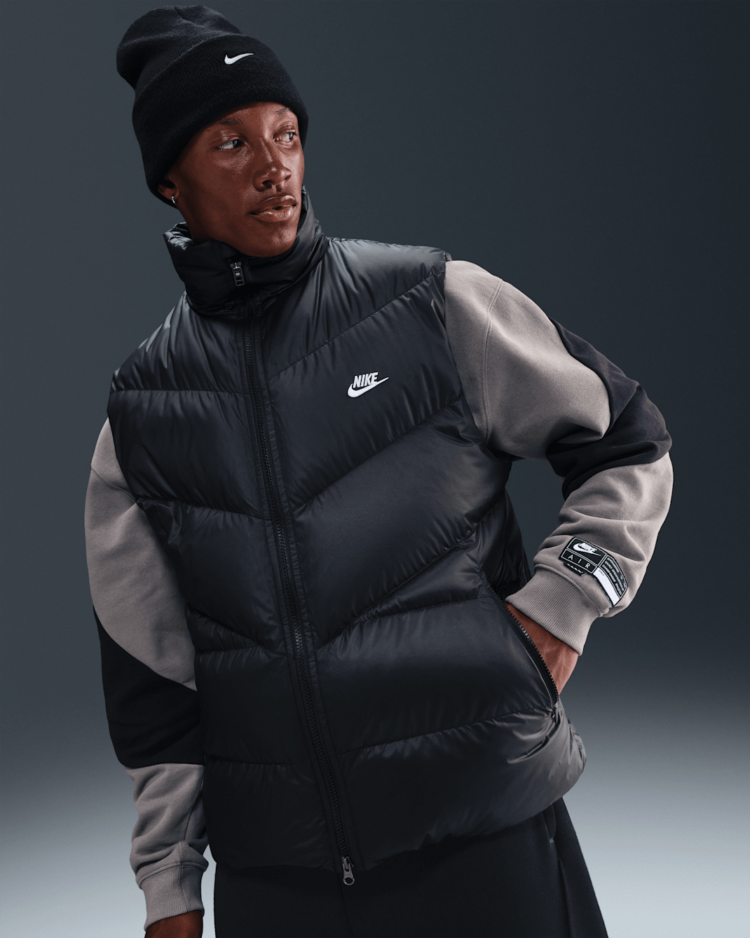 Nike Windrunner Men's Statement Down Gilet - Black/Black/White