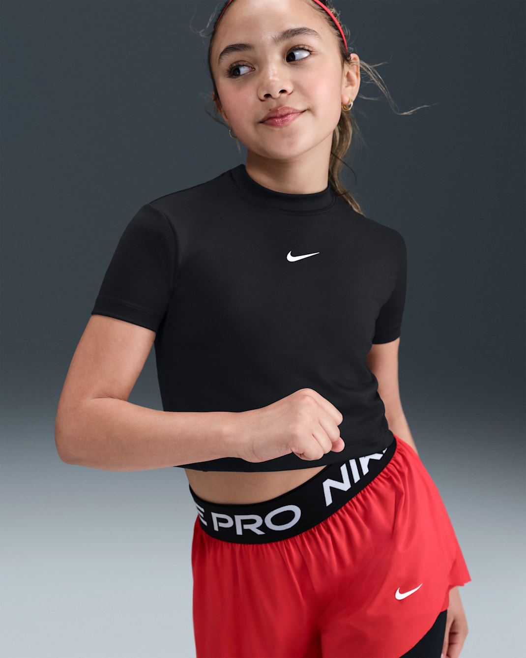 Nike Pro Girls' Dri-FIT Short-Sleeve Top - Black/White