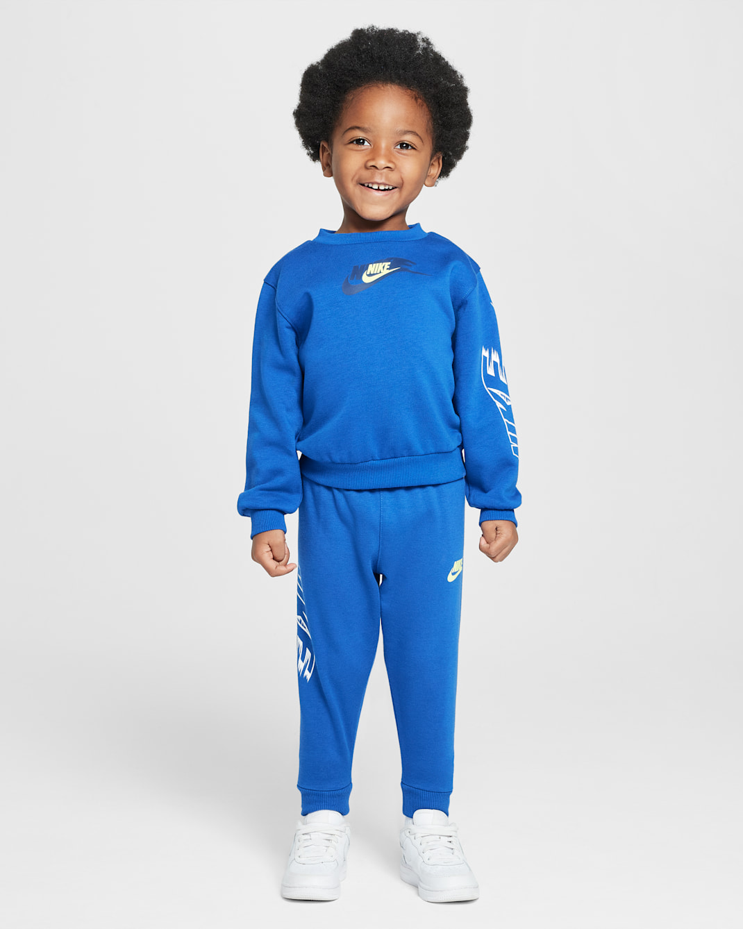 ナイキ スポーツウェア ベビー オン ザ ムーブ ツーピース クルー セットアップ - ゲームロイヤル