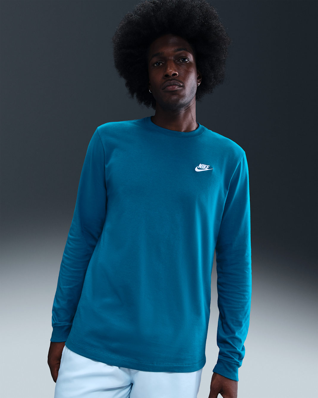 Nike Sportswear Club Men's Long-Sleeve T-Shirt - Green Abyss
