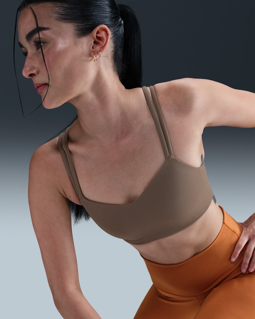 Nike Zenvy Strappy Women's Light-Support Padded Sports Bra - Mink Brown/White
