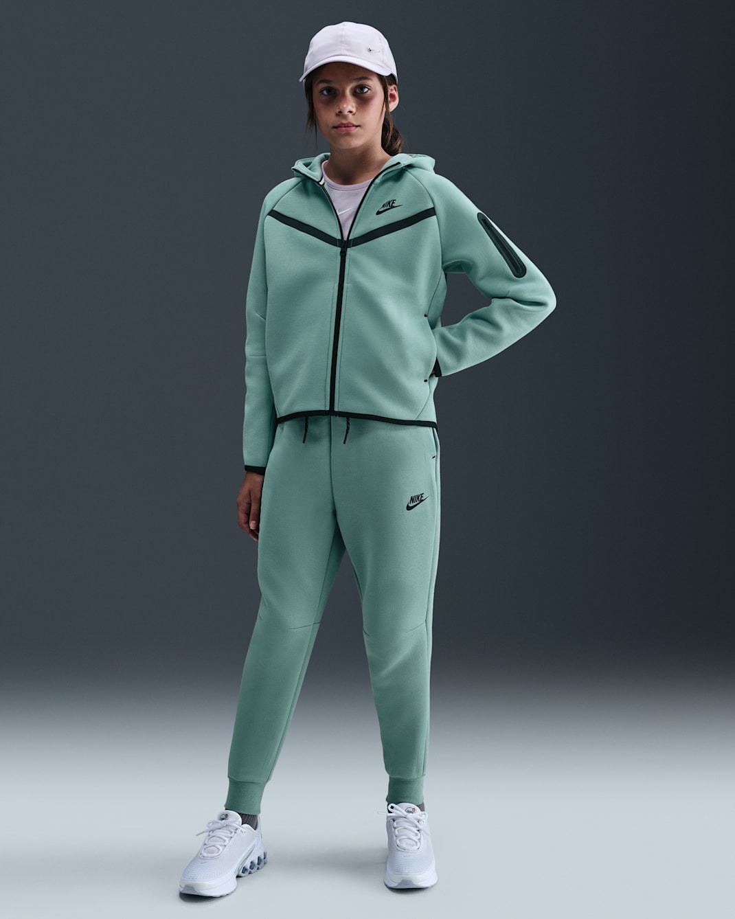 Pantalon de jogging Nike Sportswear Tech Fleece pour fille - Cannon/Noir/Noir