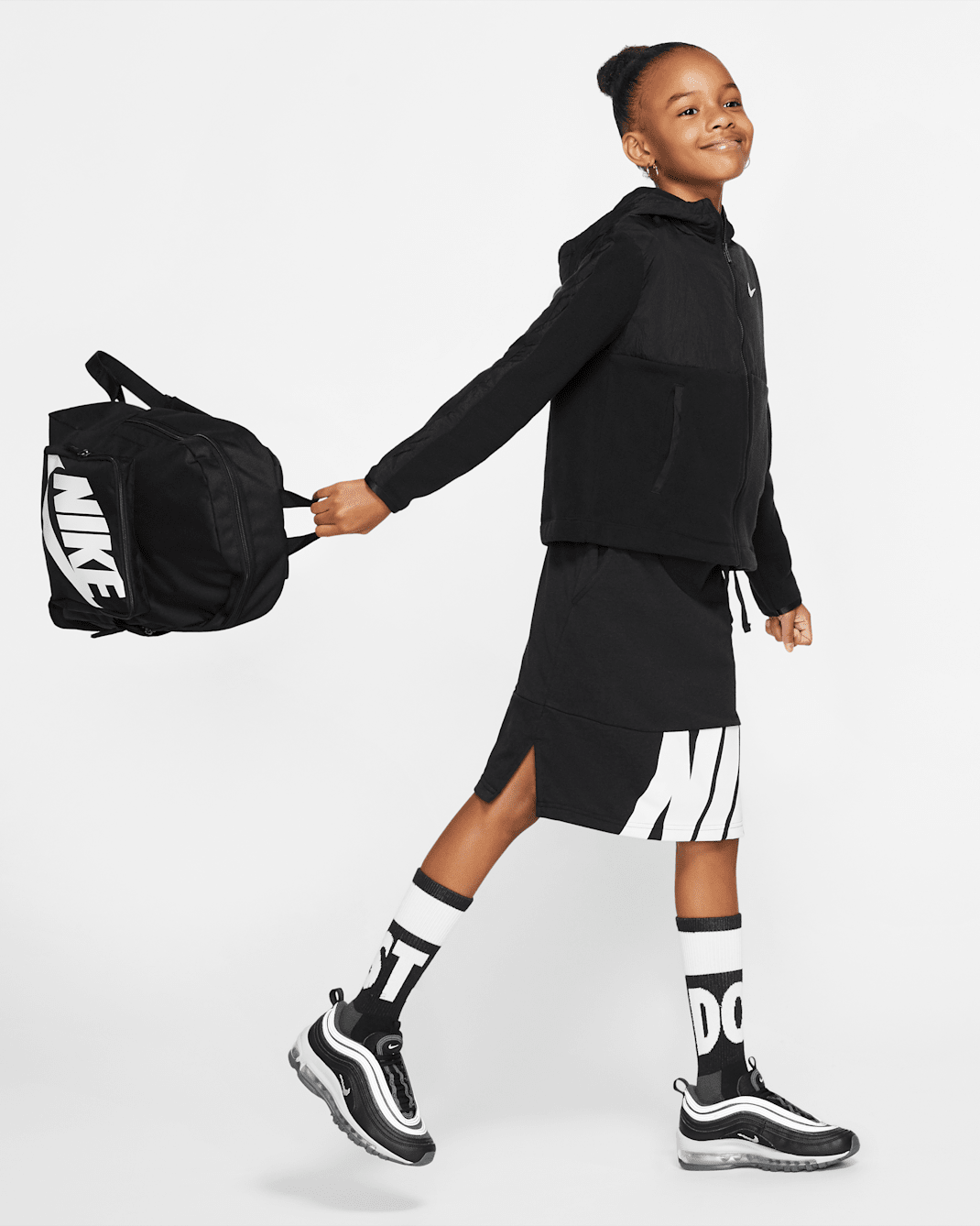 Mochila para niños Nike Classic (16L) - Negro/Negro/Blanco