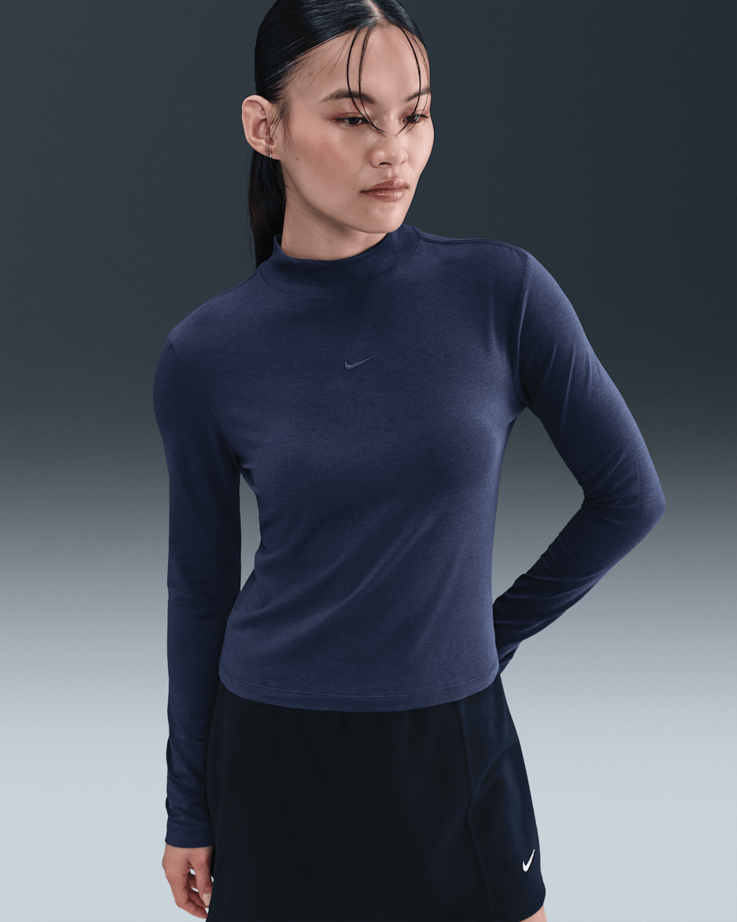 Playera de manga larga slim con cuello alto para mujer Nike Sportswear Chill Knit - Azul marino medianoche
