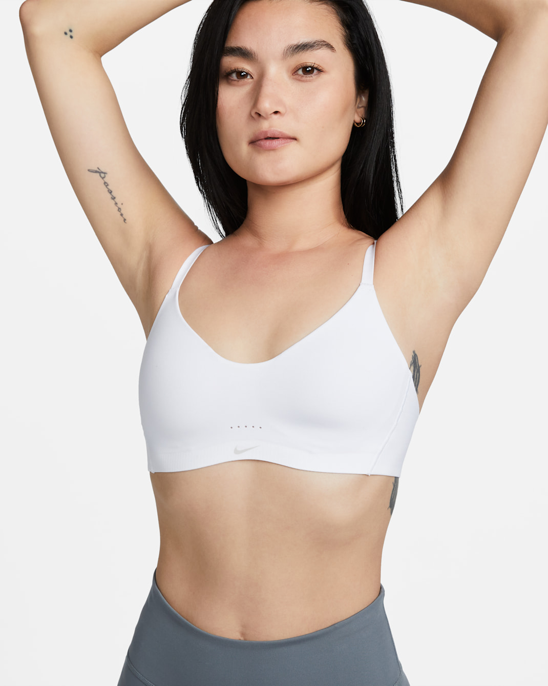 ナイキ Dri-FIT アレート ウィメンズ ミニマリスト ライトサポート パッディド スポーツブラ - ホワイト/ストーンモーブ/ピュアプラチナム