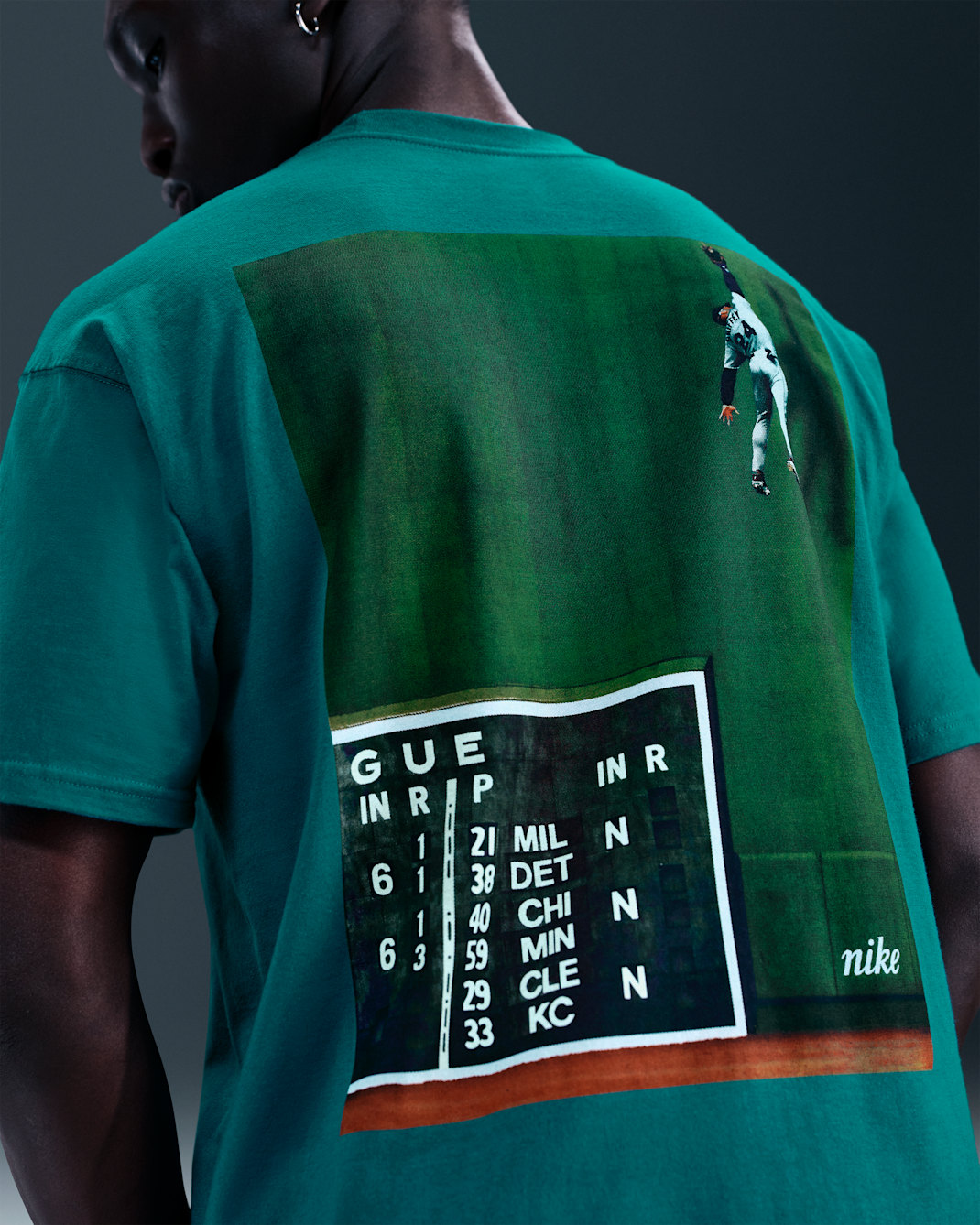 Nike Sportswear Men's Max90 T-Shirt - Fresh Water