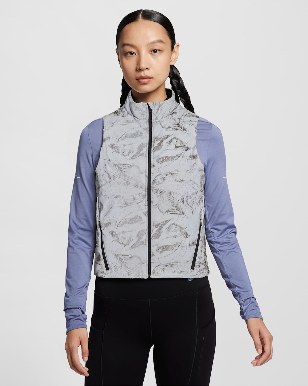 Nike Swift Women's Therma-FIT ADV Reflective Running Vest - Vast Grey/Black