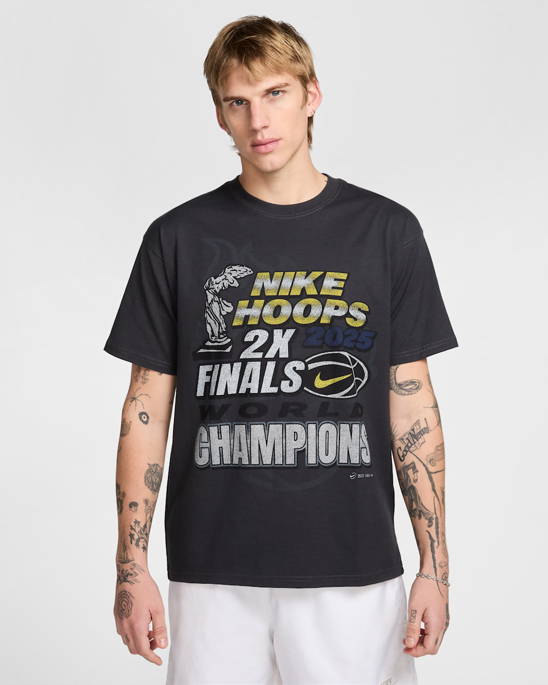 Nike Sportswear Men's Max90 T-Shirt - Off Noir