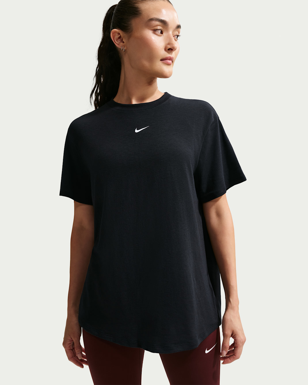 Nike One Relaxed Women's Dri-FIT Short-Sleeve Top - Black/White