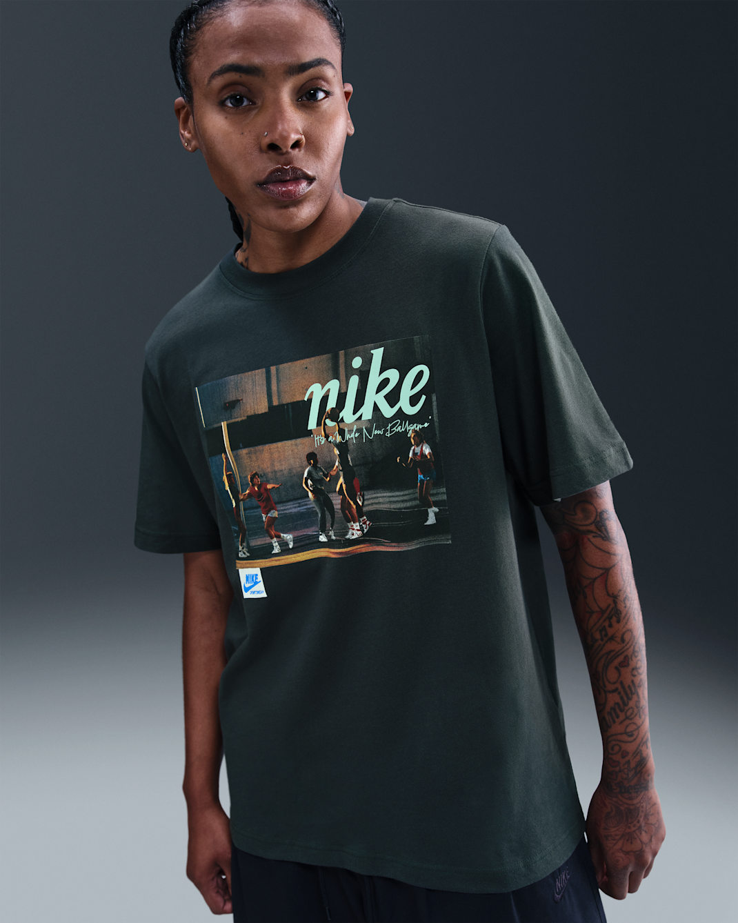 Nike Women's Basketball T-Shirt - Seaweed