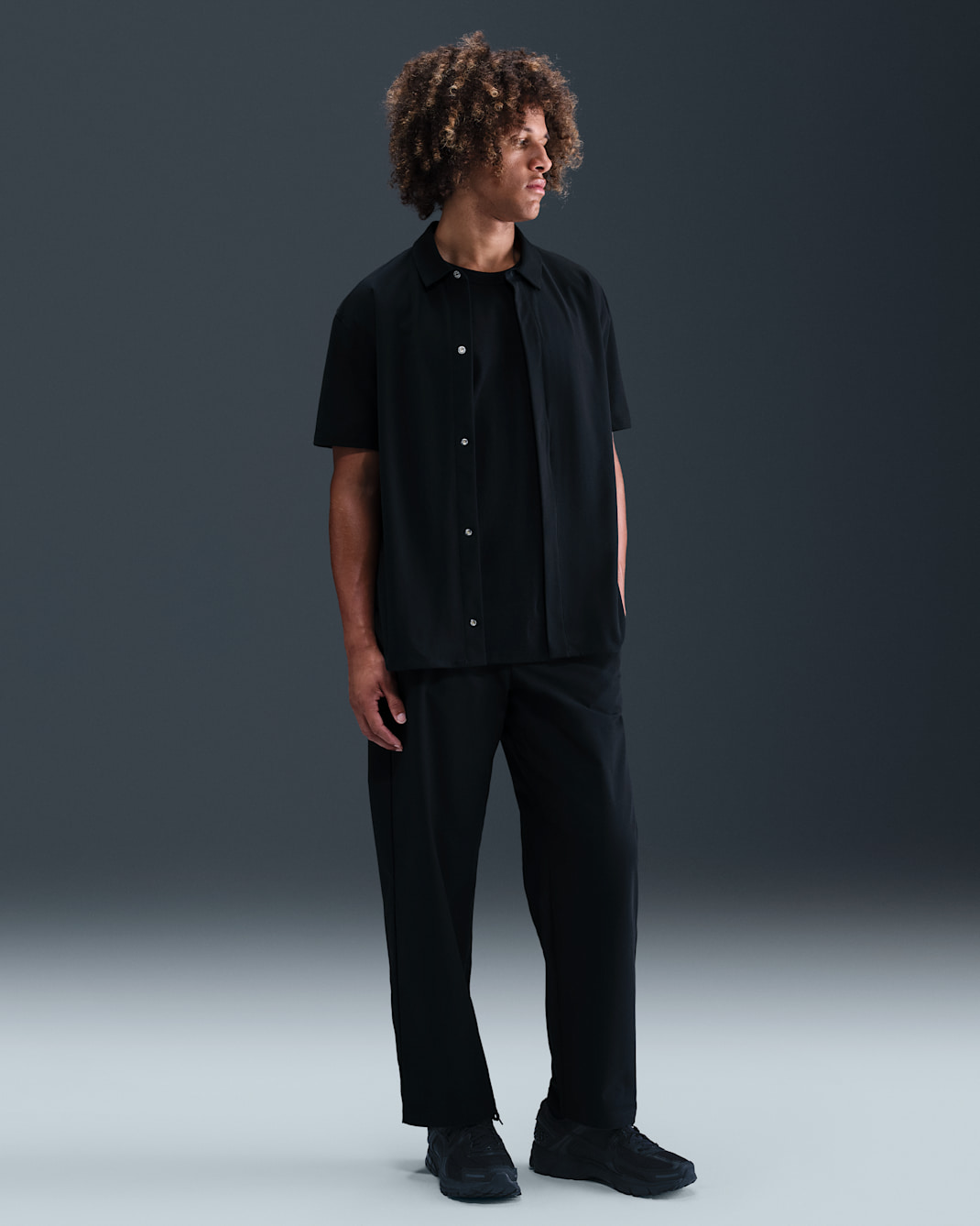 Nike 24.7 PerfectStretch Men's Dri-FIT Loose-Fit Chino Trousers - Black/Dark Smoke Grey