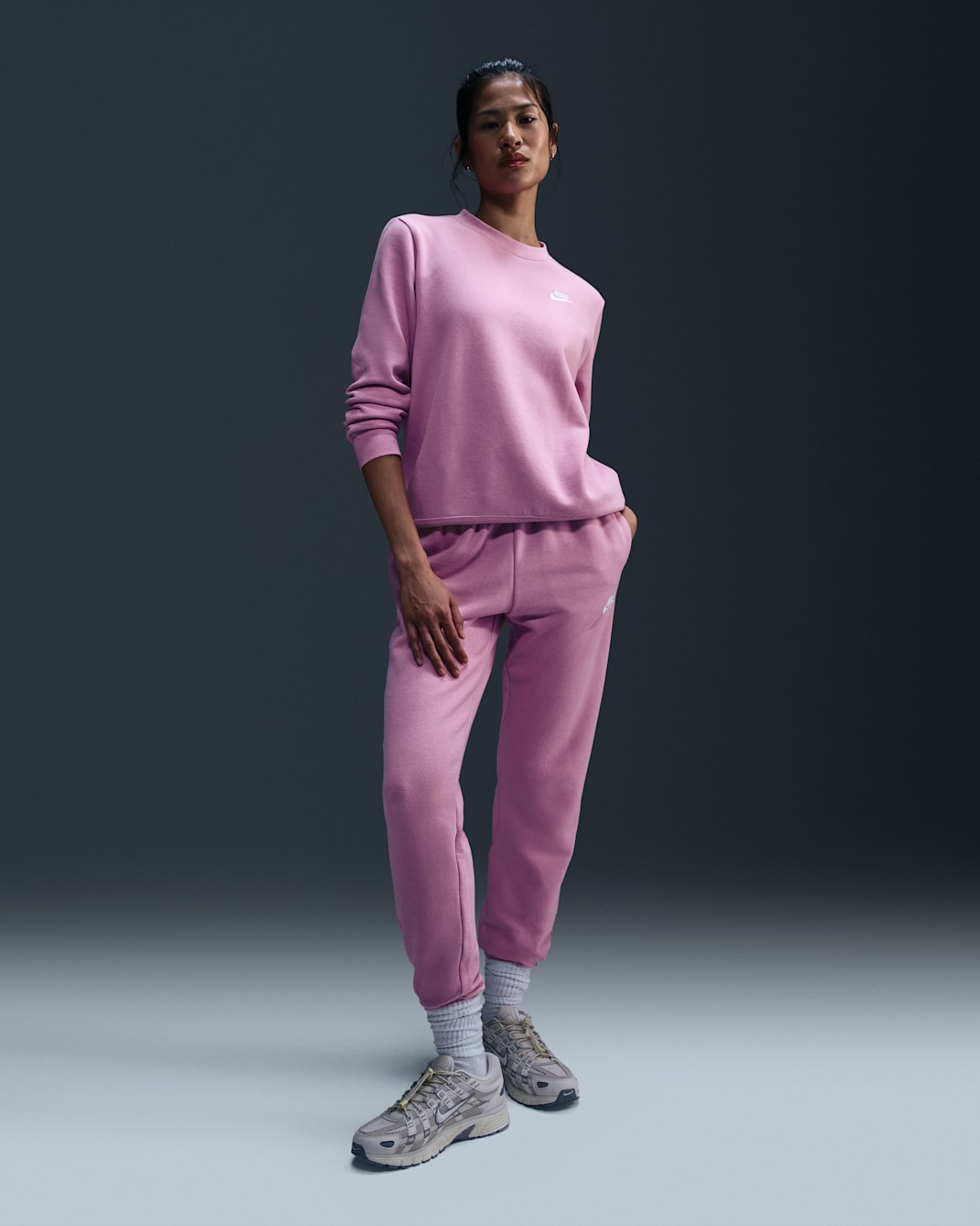 Nike Sportswear Club Fleece Women's Mid-Rise Joggers - Beyond Pink/White