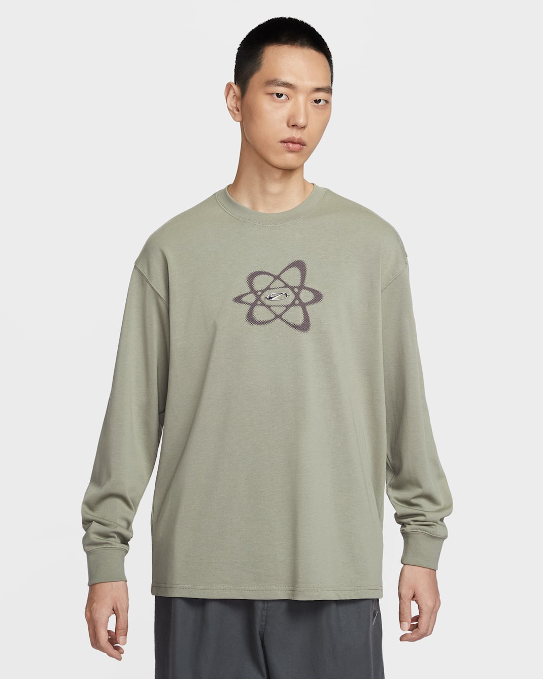 Nike Sportswear Long-Sleeve T-Shirt - Light Army