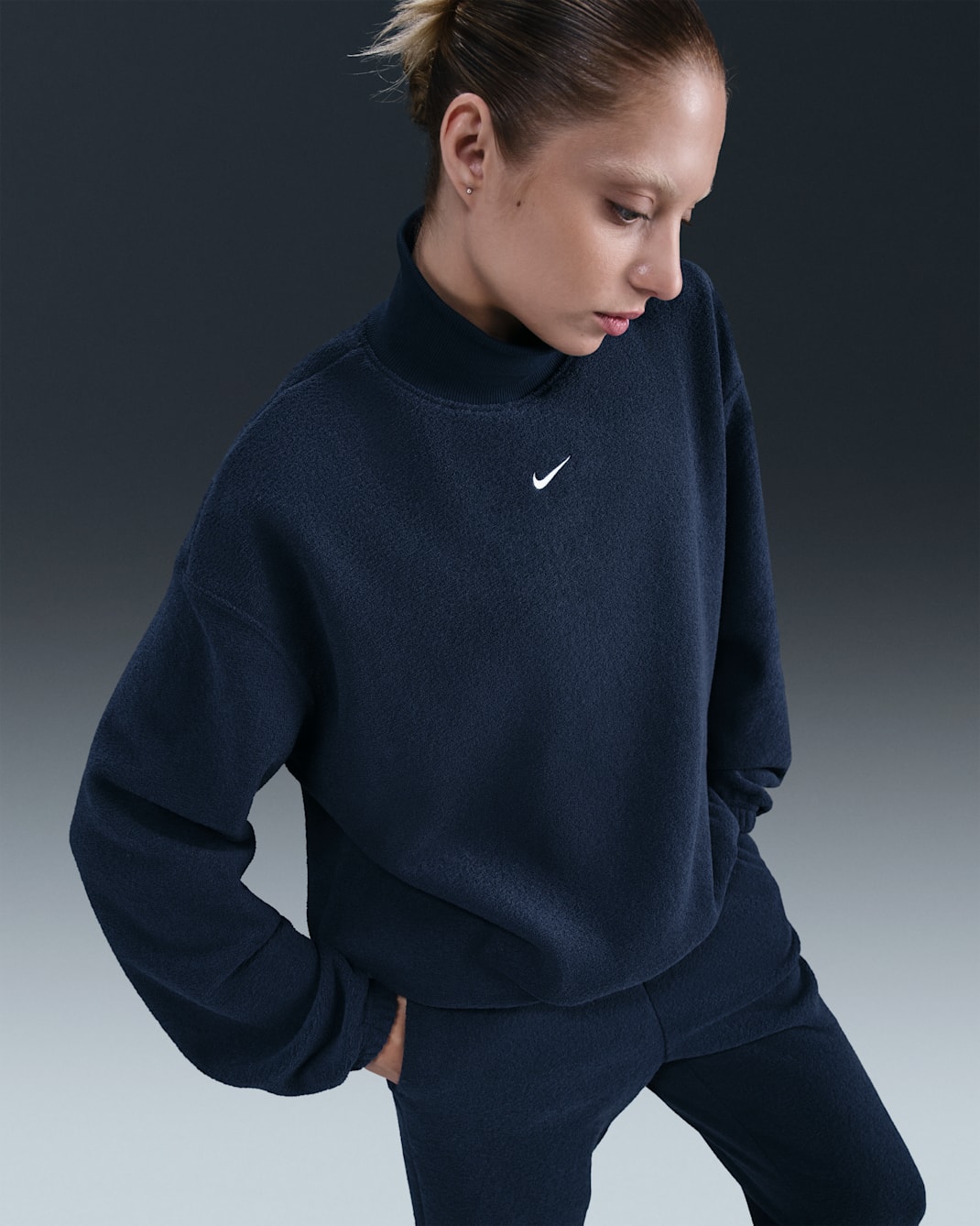 Nike Sportswear Phoenix Plush Women's Cozy Fleece Oversized Mock-Neck Top - Midnight Navy/Sail