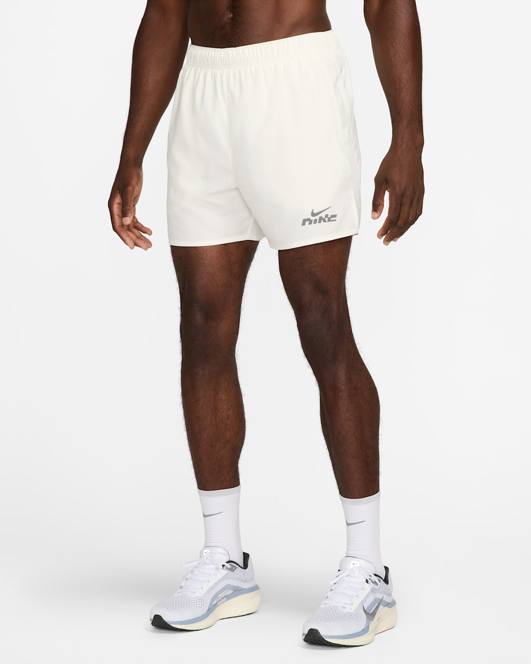 Shorts de correr Dri-FIT de 13 cm con forro de ropa interior para hombre Nike Challenger Flash - Vela/Vela/Vela