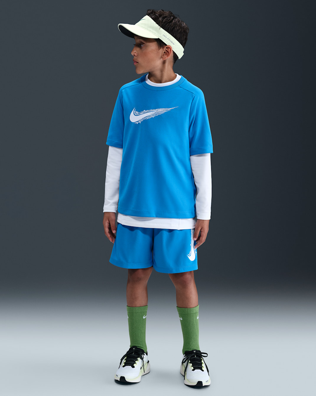 Kraťasy Nike Multi Dri-FIT pro větší děti (chlapce) - Light Photo Blue/Bílá/Bílá