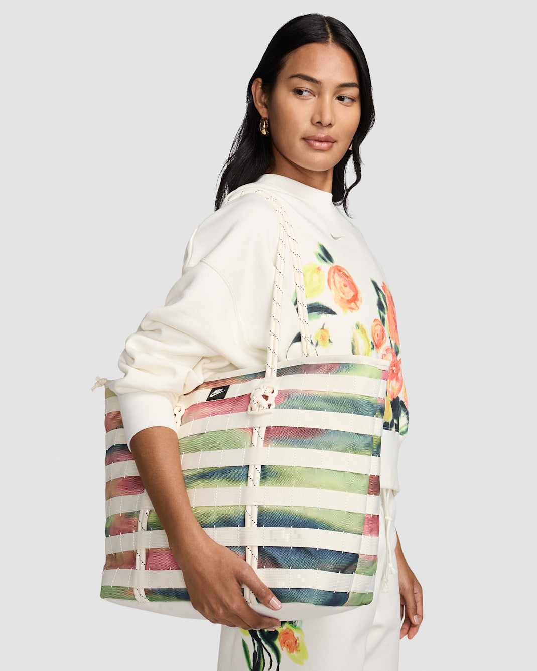 Nike Sportswear Women's Artist Collection RPM Tote (26L) - Sail/Sail/Sail