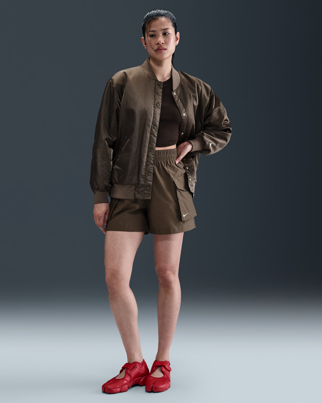 Nike Sportswear Essential Woven Women's High-Waisted 12.5cm (approx.) Cargo Shorts - Ironstone/White