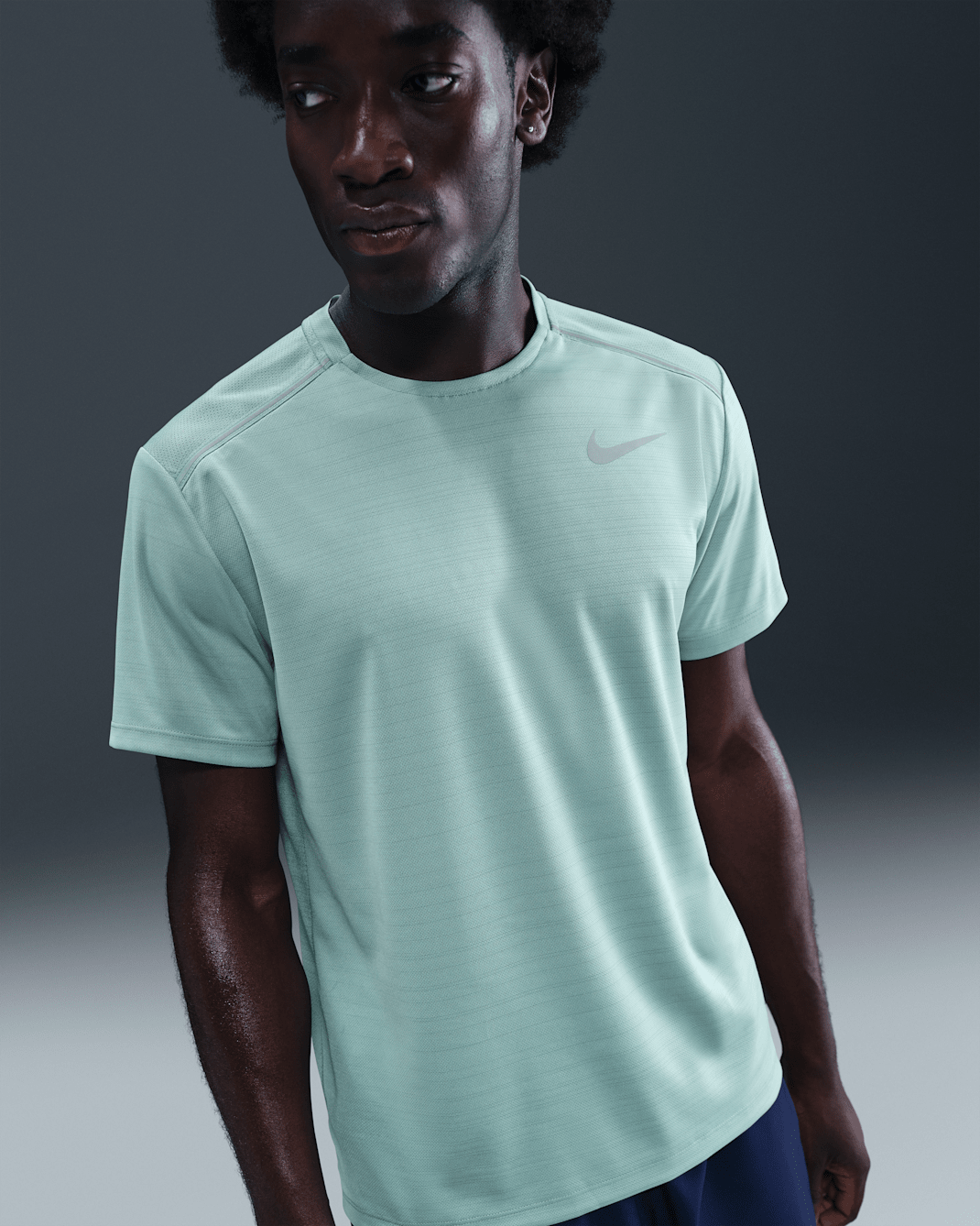 Nike Miler kortermet løpeoverdel til herre - Cannon
