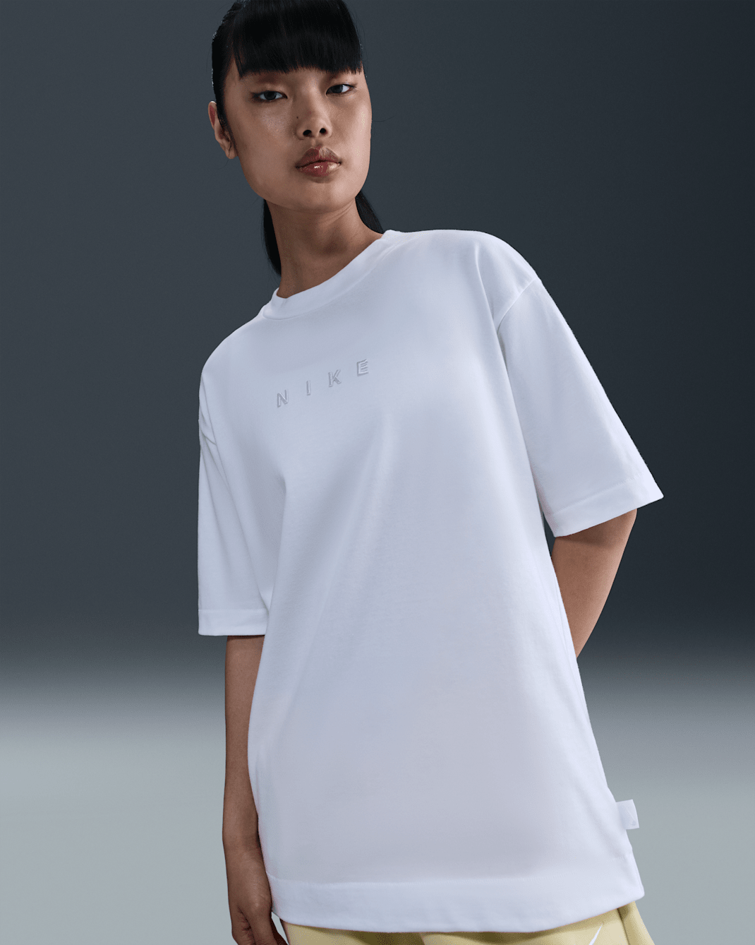 Nike Sportswear Women's Oversized Short-Sleeve T-Shirt - White